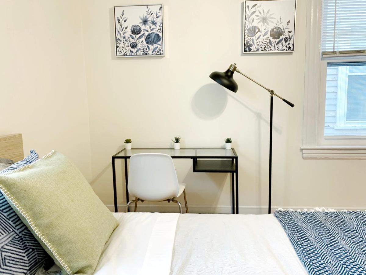 4 Bedroom Condo At Harvard Square And Harvard University Кеймбридж Екстериор снимка